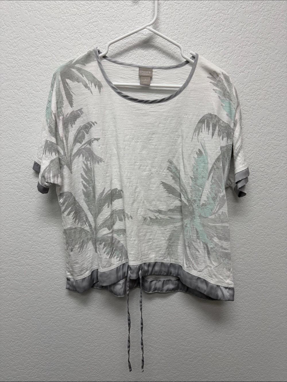 Chico's White Tee with Gray Palm Print and Mint Accents